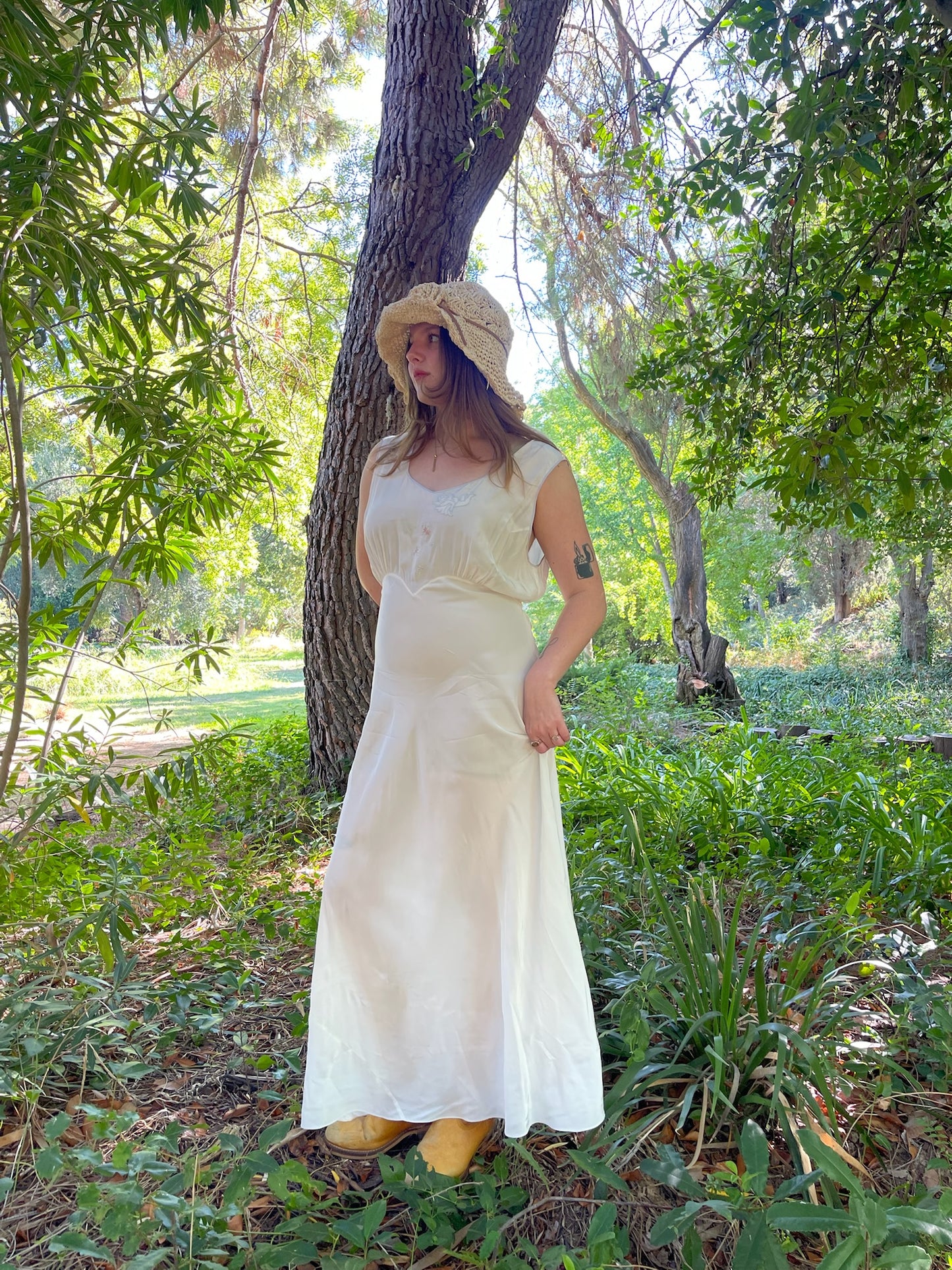 1950s Ivory Cherub Embroidered Slip Dress