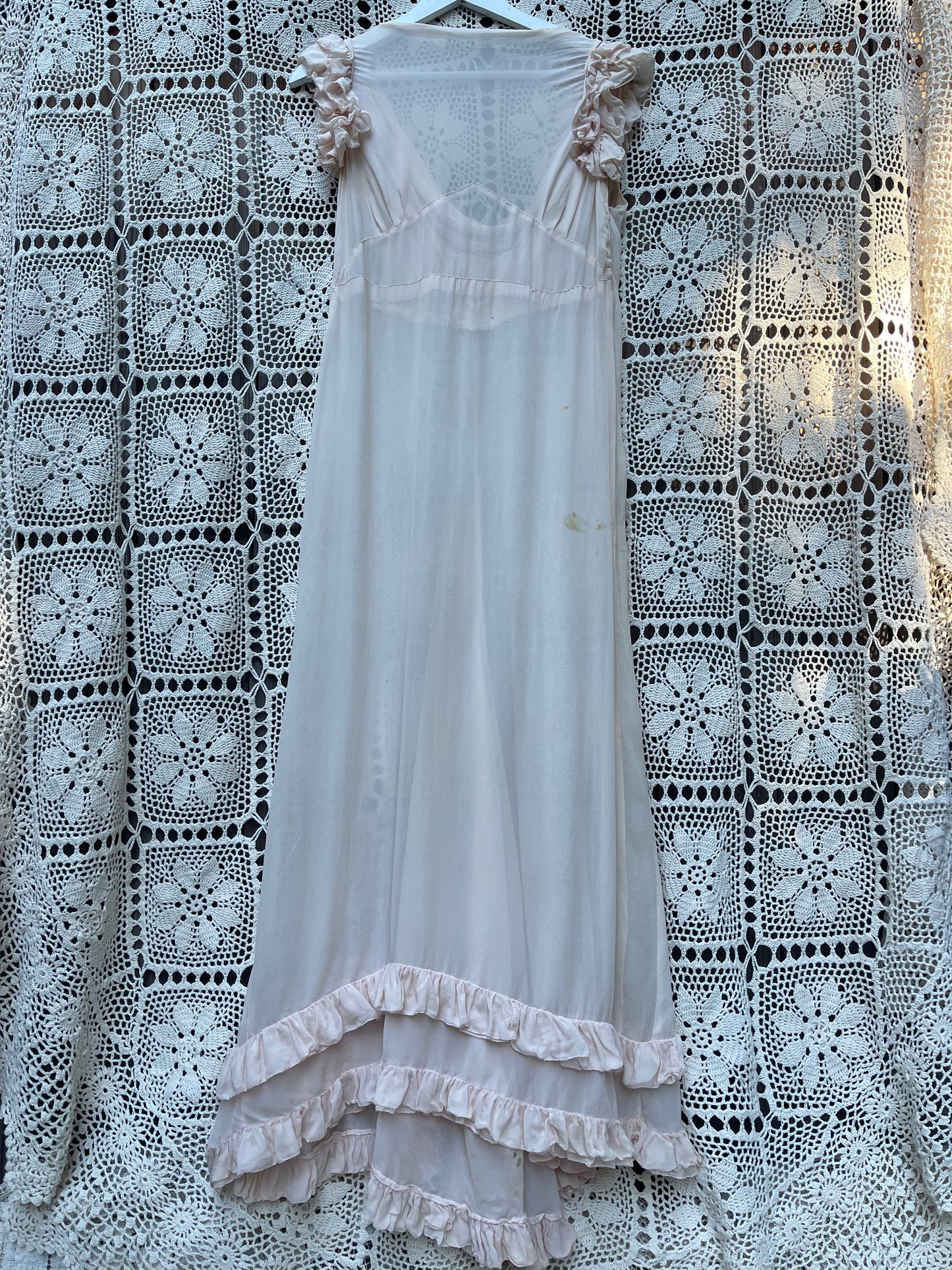1920s Silk Pink Ruffle Party Dress