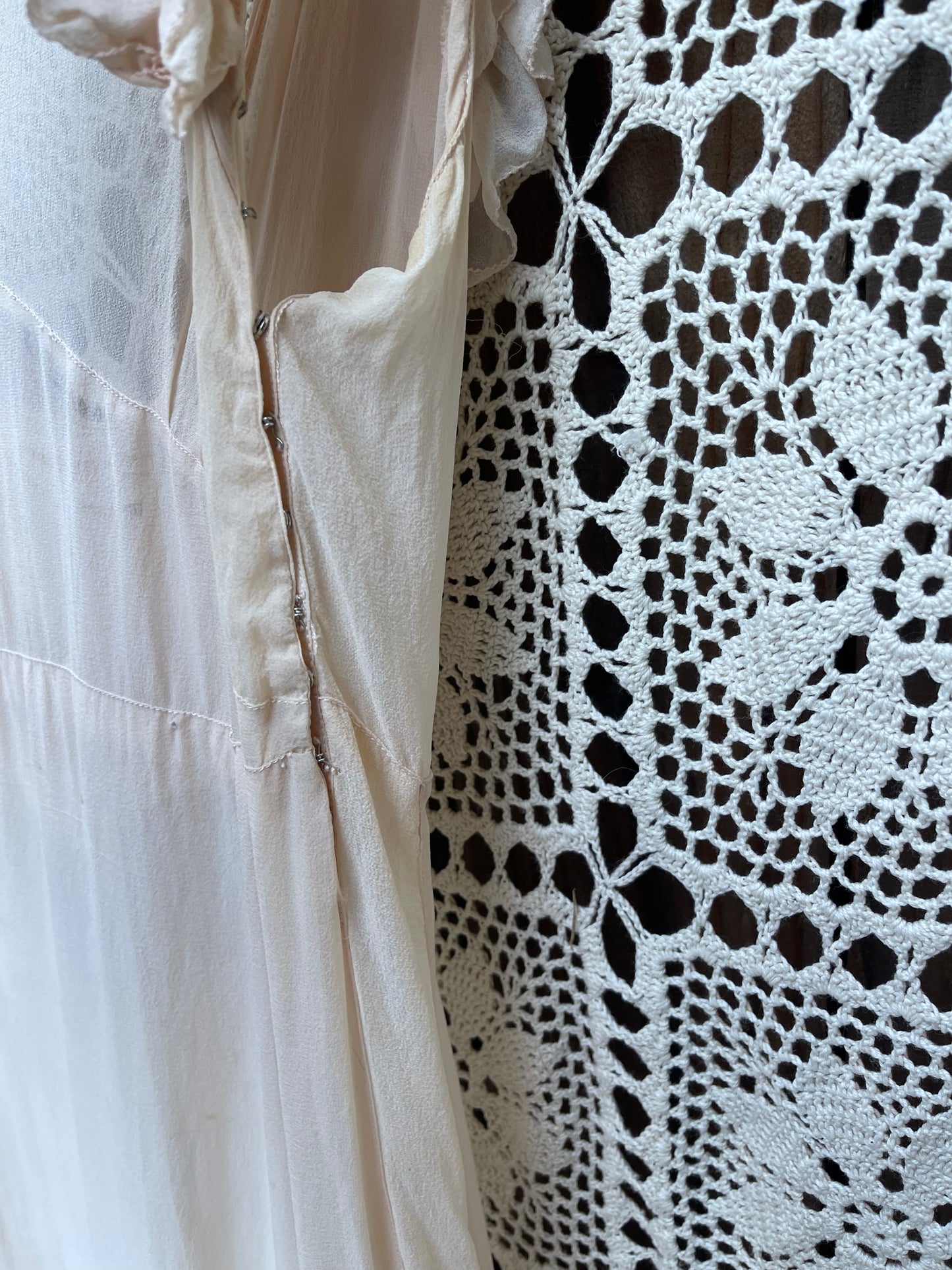 1920s Silk Pink Ruffle Party Dress