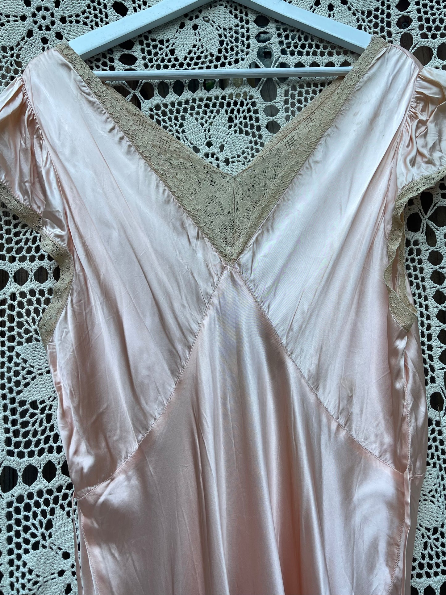1930s/40s Blush Lace Bias Cut Slip Dress